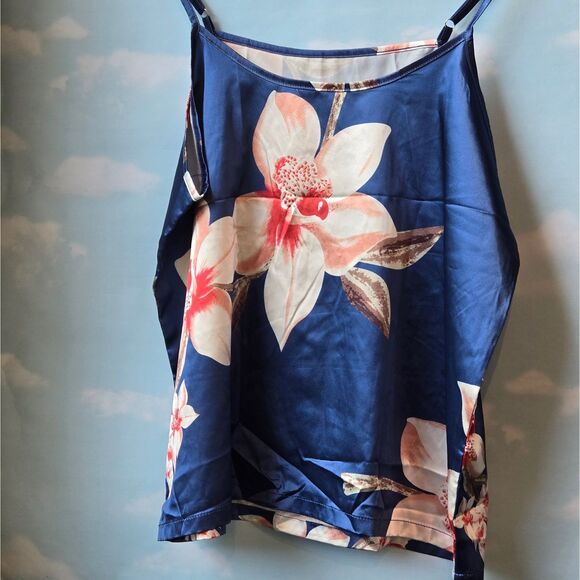 Floral Slip Cami, size XS - Picture 2 of 4
